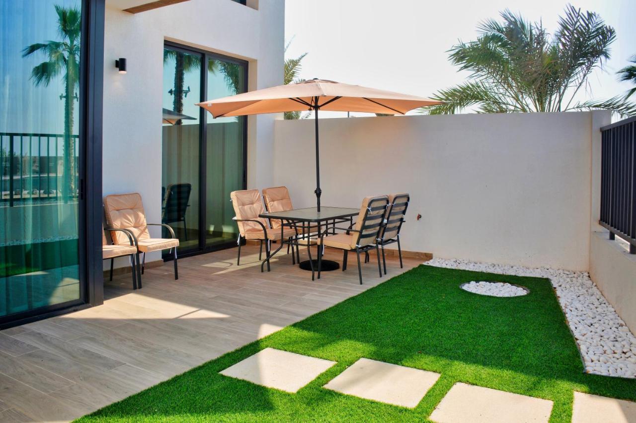 Luxury Villas With Beach Access By Vb Homes Ra’s al-Chaima Exterior foto