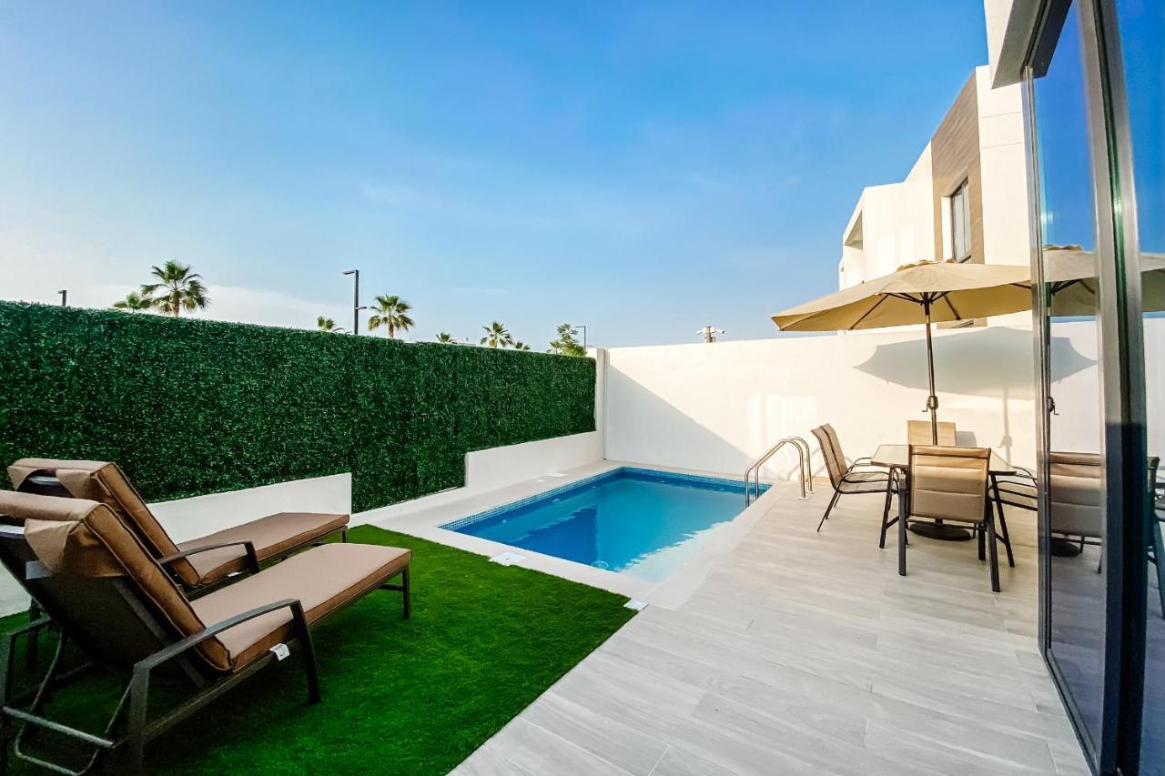 Luxury Villas With Beach Access By Vb Homes Ra’s al-Chaima Exterior foto